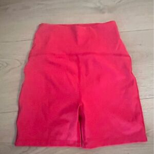 Beyond Yoga Biker Shorts Size S - 6 inches